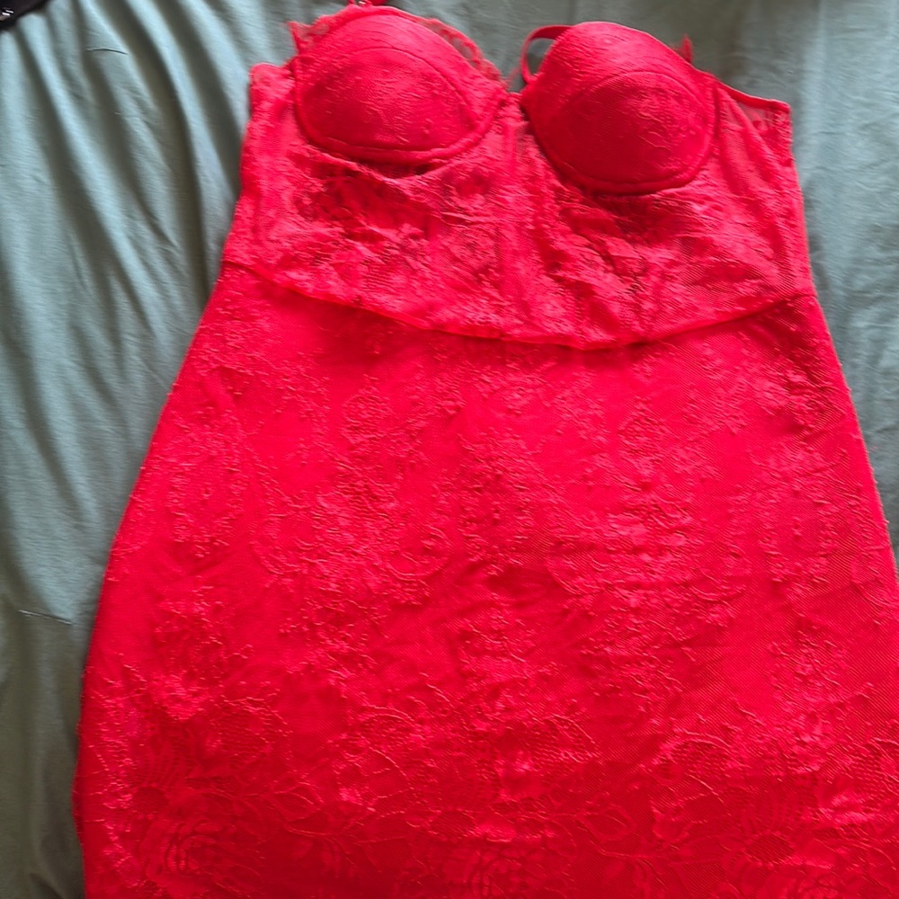 Wore only one time.  Transparent under the breast and back area